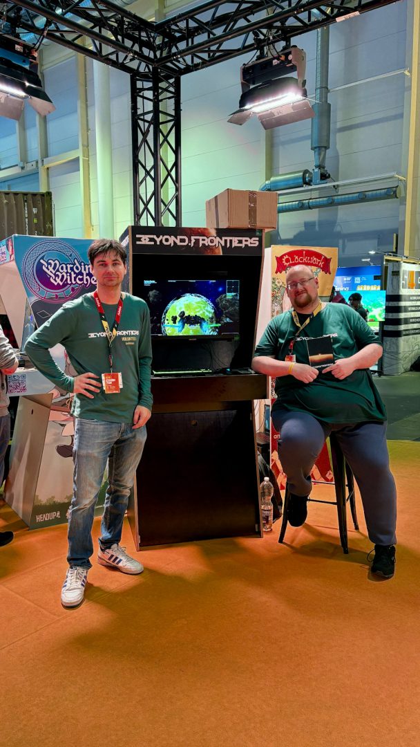 Duality Beyond Studios auf der Polaris 2025 (rechts: Dex Dirks)